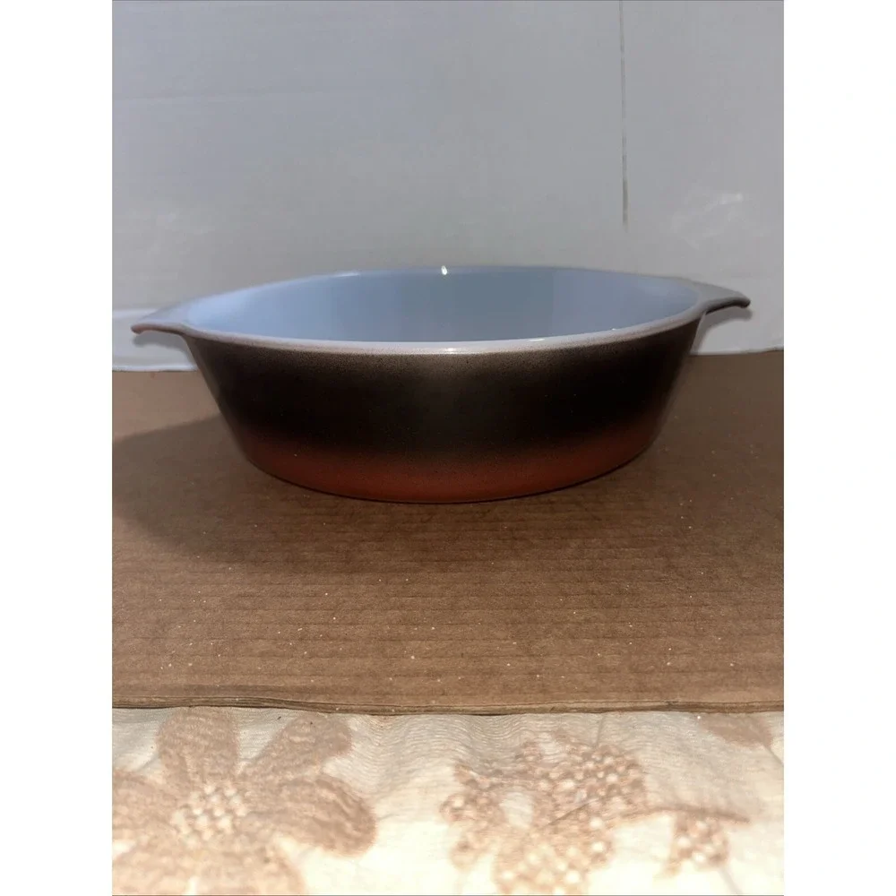 Fire King Glass Casserole Brownstone 1960s‎ , 9.25 Inches , Handled